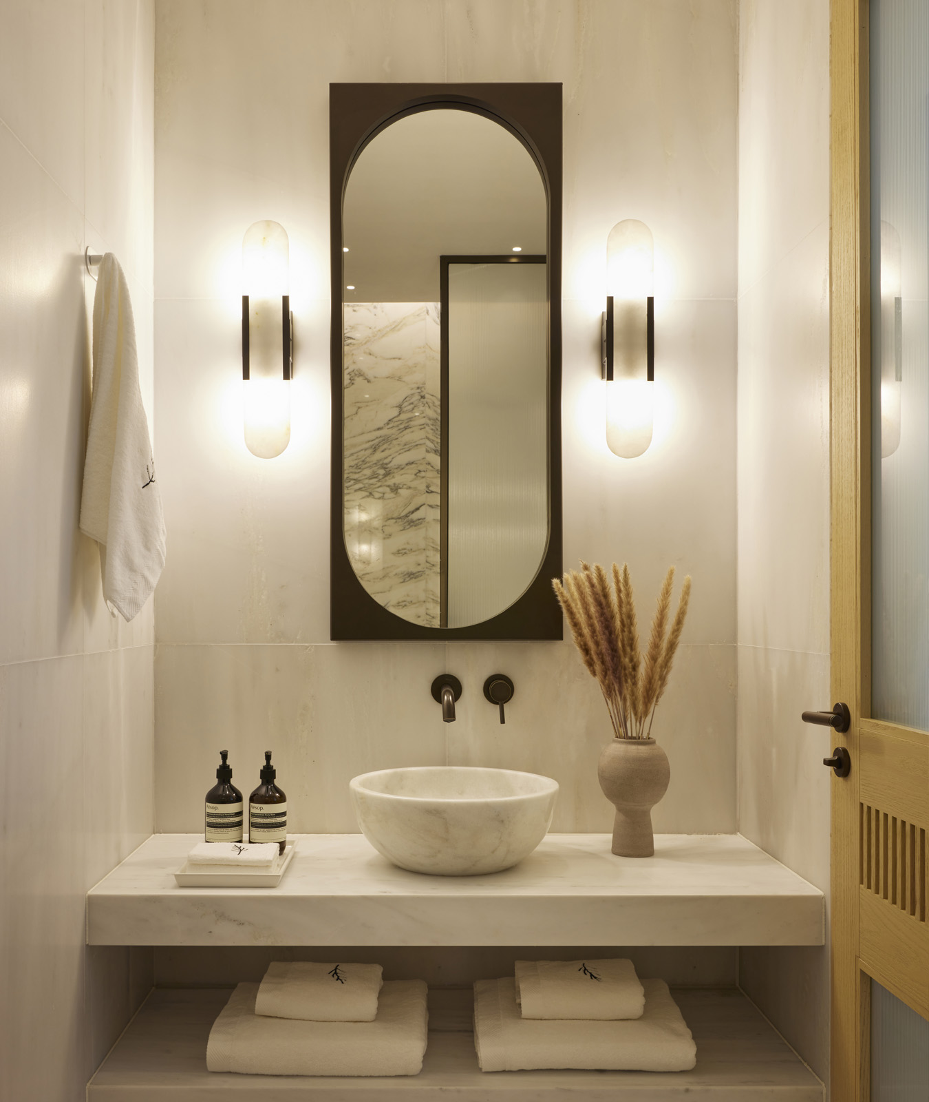 Superior Double Room Toilet_1350x1600